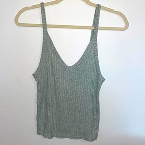 AE green crop top